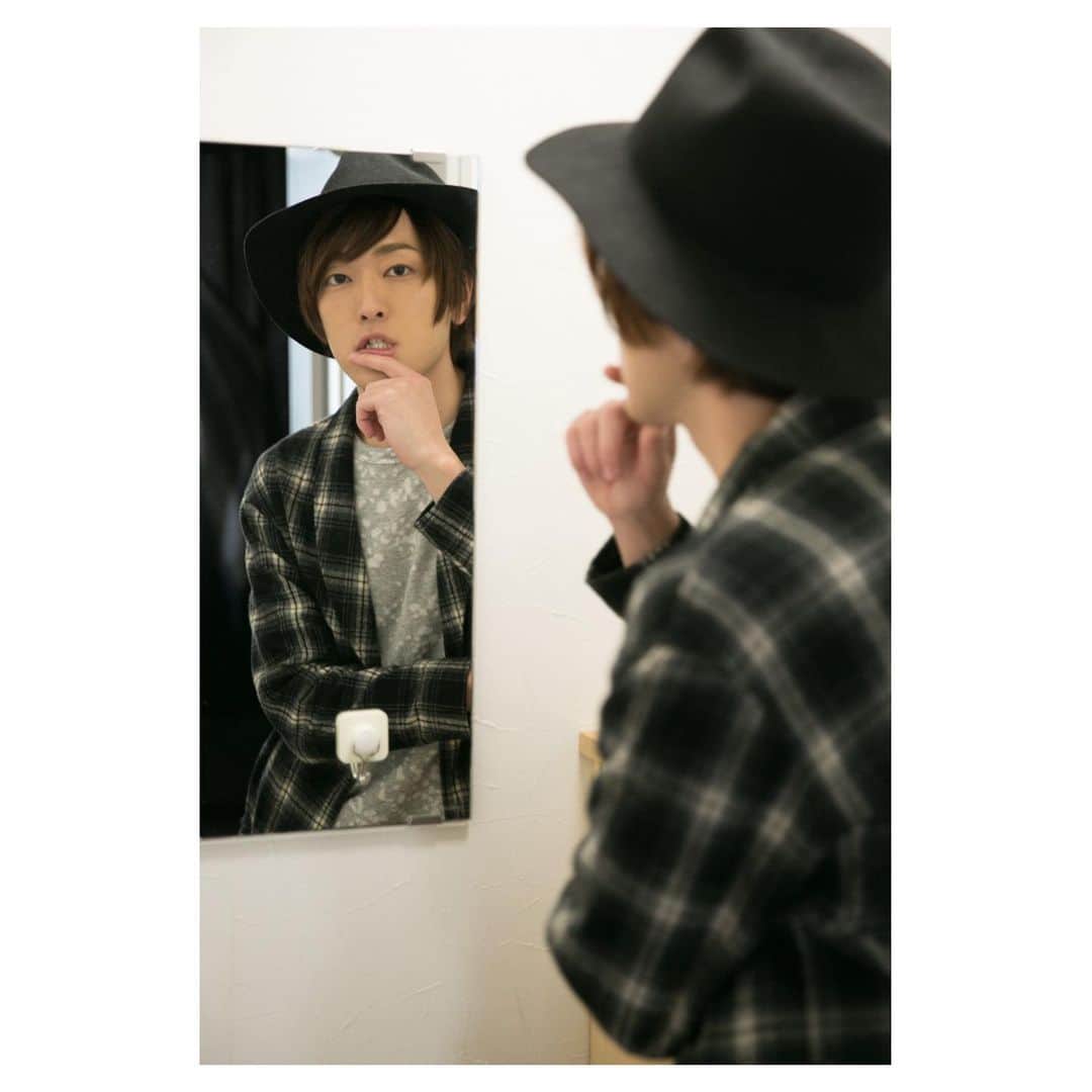 高木俊さんのインスタグラム写真 - (高木俊Instagram)「アゴが気になってるわけではない。」2月6日 0時37分 - t.shunly