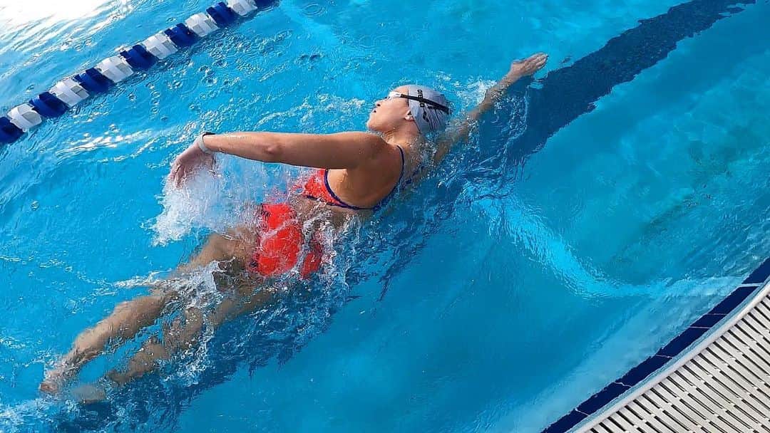 Julieのインスタグラム：「Make your wonderful dream a reality, it will become your truth. If anyone can, it’s you! ⚡️ . . . . #arenawaterinstinct #swimmer #summerjulep #swimming #swim #swimlife #goswimming #swimmersofinstagram #instaswim #instaswimming #mastersswimming #instaswimmer #usaswimming #swimtraining #swimpractice #myswimpro #swimsmarter #goswim」