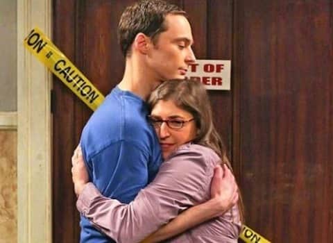 ビッグバン★セオリーのインスタグラム：「💖  . . . @therealjimparsons @kaleycuoco @sanctionedjohnnygalecki @missmayim @themelissarauch #johnnygalecki #mayimbialik #kaleycuoco #melissarauch #simonhelberg #jimparsons #jerryoconnell #kunalnayyar #leonardhofstadter #amyfarrahfowler #pennyhofstadter #bernadettewolowitz #sheldoncooper #thebigbangtheory #bigbangtheory」