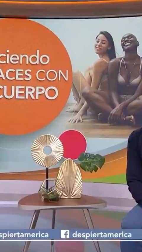 のインスタグラム：「¿Te gusta lo que ves? ¿Te haz sentido que el cuerpo que te toco no es el que te gustaría?  Por: @astridriveratv」