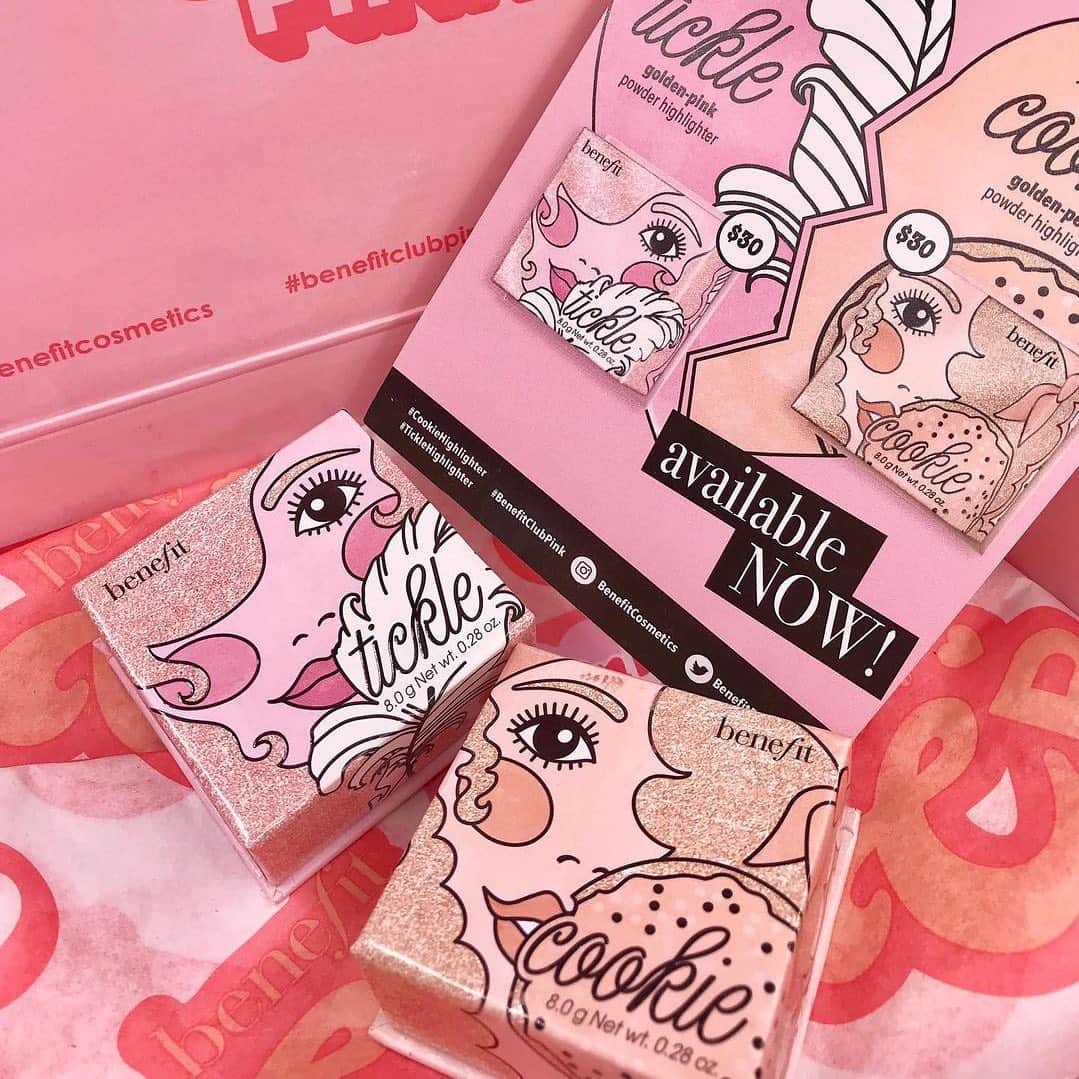 Benefit Cosmeticsさんのインスタグラム写真 - (Benefit CosmeticsInstagram)「Bow cheek-a bow wow 😍How adorable are our Cookie Powder Highlighter & Tickle Powder Highlighter?! #regram @apbeautymua #benefit」2月6日 1時48分 - benefitcosmetics