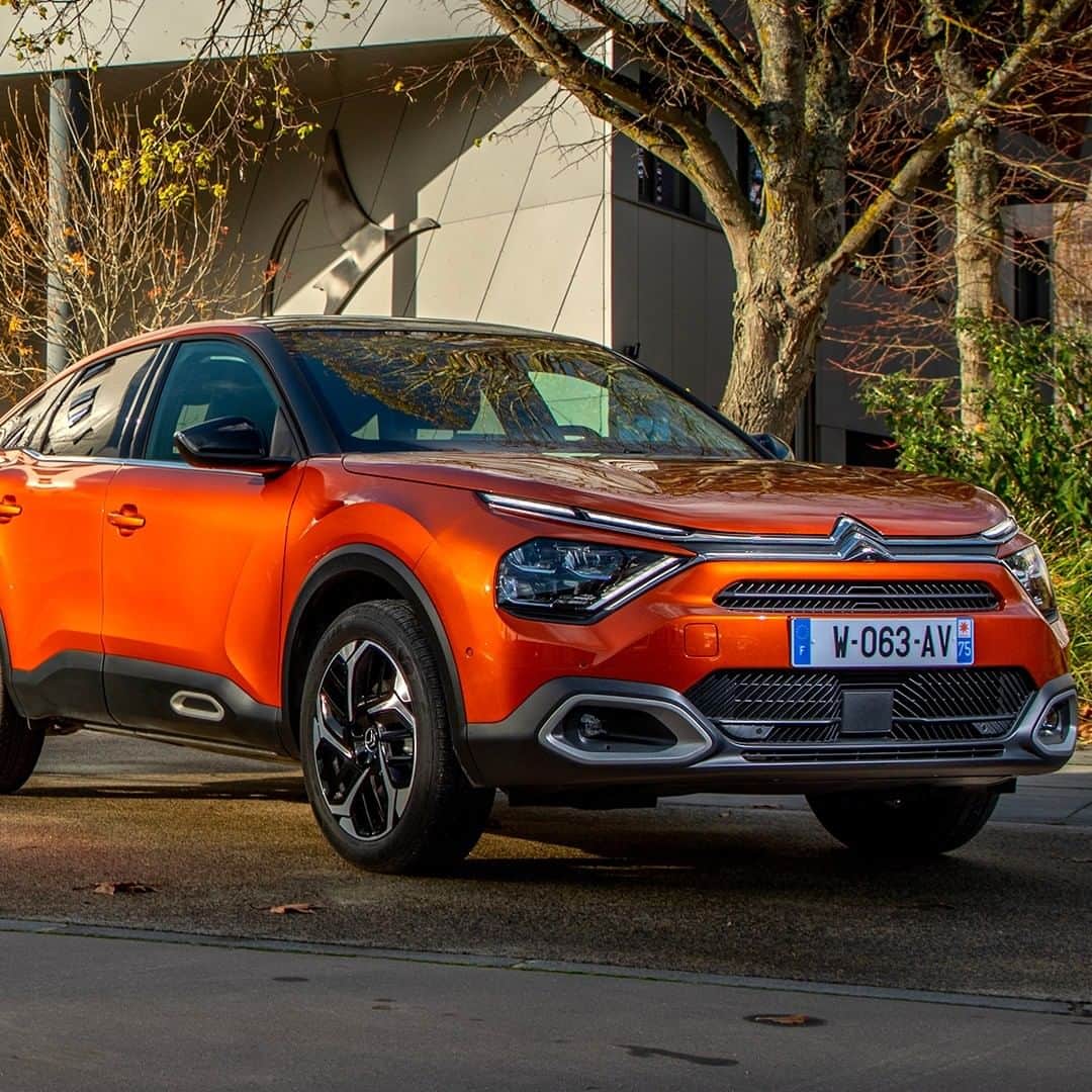 Citroënのインスタグラム：「Swipe Left 👉 What if New Citroën C4 was even more comfortable than your own living room? New Citroën C4, also available in 100% electric. #New #Citroen #Car #Orange #Comfort #Elegance #Design #Fashion #Light #Style #Instacar #Carsofinstagram #Auto」