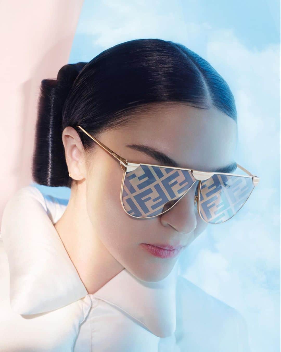 Fendiのインスタグラム：「The inimitable @mariacarlaboscono wearing the #FendiEyewear in the latest #FendiSS21 advertising campaign. Find more new-season inspiration at Fendi.com.  Artistic Direction: @SilviaVenturiniFendi #SilviaVenturiniFendi Photographer: @nick_knight Models: @mariacarlaboscono, @chen_estelle, @jilla.tequila, @malaikaholmen, @henrykitcher, @chun_soot Stylist: @chaos and @ganio」