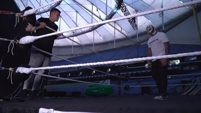 レイ・ミステリオ・ジュニアのインスタグラム：「Father & son moment payed off tonight on @wweonfox #Smackdown」
