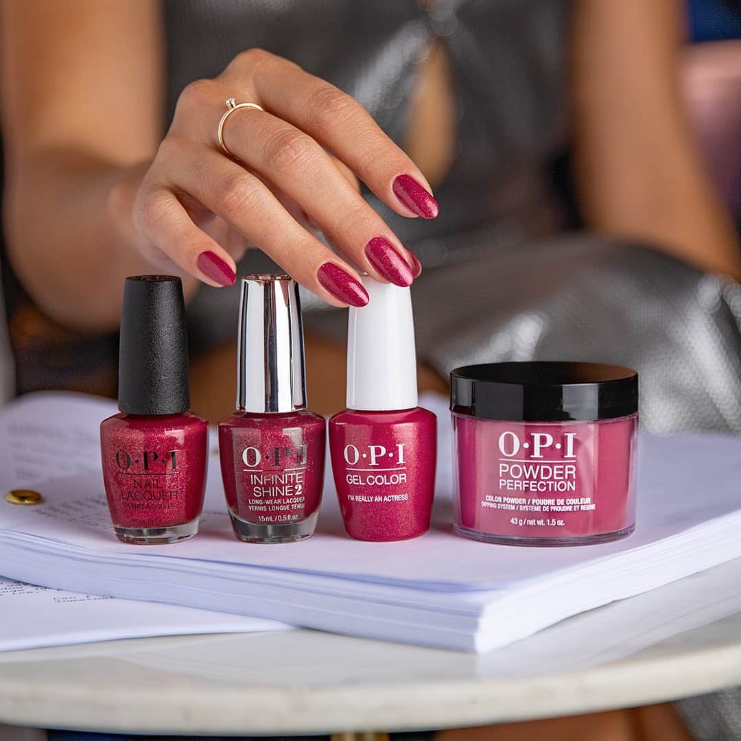 OPIさんのインスタグラム写真 - (OPIInstagram)「Choose your player: #OPINailLacquer, #OPIIfiniteShine, #OPIGelColor, or #OPIPowderPerfection? 💅 Shade:  #ImReallyAnActress  #ColorIsTheAnswer #OPIHollywood #OPINailLacquer #OPIInfiniteShine #OPIGelColor #OPIPowderPerfection #OPIObsessed #RedNails #RedMani #RedCarpetNails #NailsOfInstagram」2月6日 12時34分 - opi