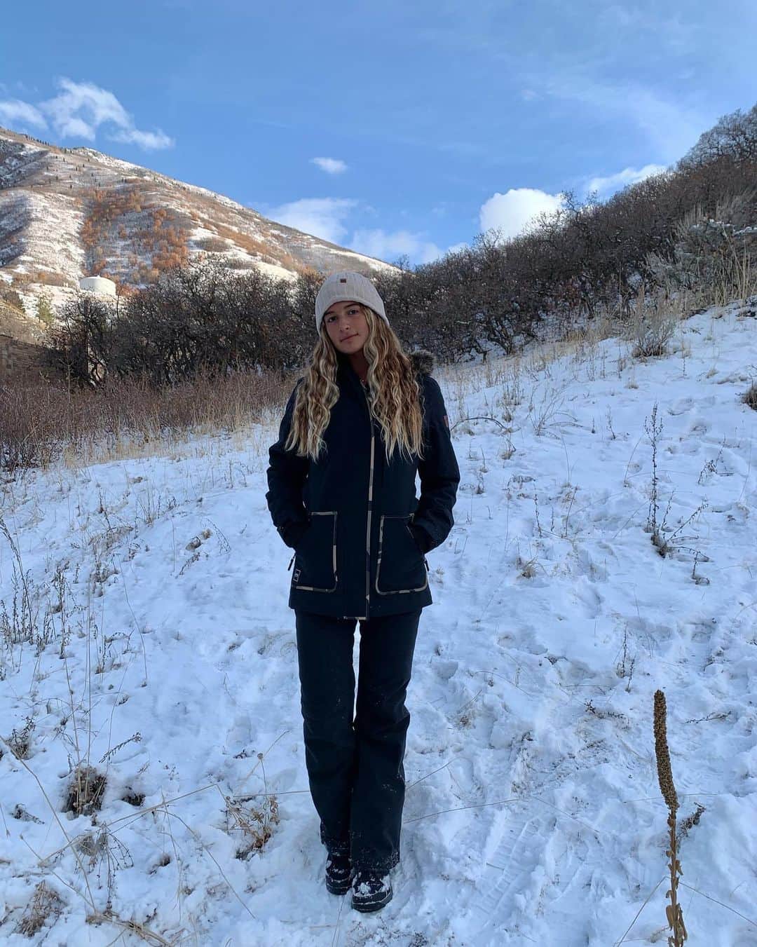 Luana Silvaのインスタグラム：「A little change of scenery for the week 🌬❄️」