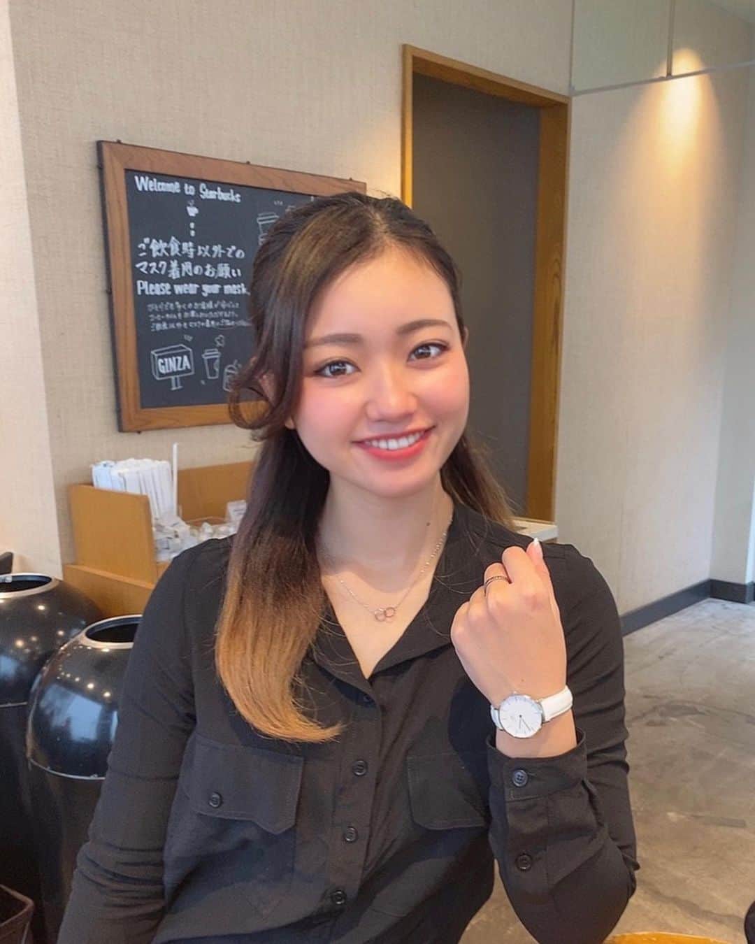 MINAMIさんのインスタグラム写真 - (MINAMIInstagram)「今日はお天気が良くて気持ちいい😌❤️ 時計、ネックレス、指輪全部 @danielwellington です💓  ★バレンタインキャンペーン情報のお知らせ☟❤️  🌹1/28～2/14 DW公式サイトや直営店舗にて2点以上お買い上げで10％OFF（新作も対象）  🌹バレンタイン限定ギフトボックスも無料でめっちゃ可愛い😍❤️  🌹15％OFFクーポンコード【minamii2】の併用でさらにお得です✨ 皆さん是非使ってください😊✌️ .  #ダニエルウェリントン #DWgiftsoflove #時計」2月6日 13時10分 - minamii_golf