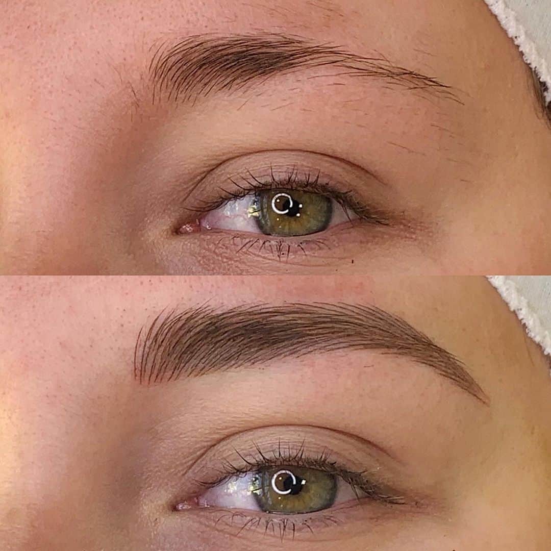 Haley Wightさんのインスタグラム写真 - (Haley WightInstagram)「HOT DIGGITY DAMN 😩  This before and after is one of my favs!  Interested in getting Microblading by me? Just call the studio at (971)337-5401 or visit our website at studiomeraki.net 😊 . . #microblading #cosmetictattoo #brows #eyebrows #portland #oregon #microbladedeyebrows #microbladed #meraki #ombrebrows #microblade #portlandmicroblade #portlandmicroblading #oregonmicroblade #oregonmicroblading」2月6日 4時59分 - cosmobyhaley