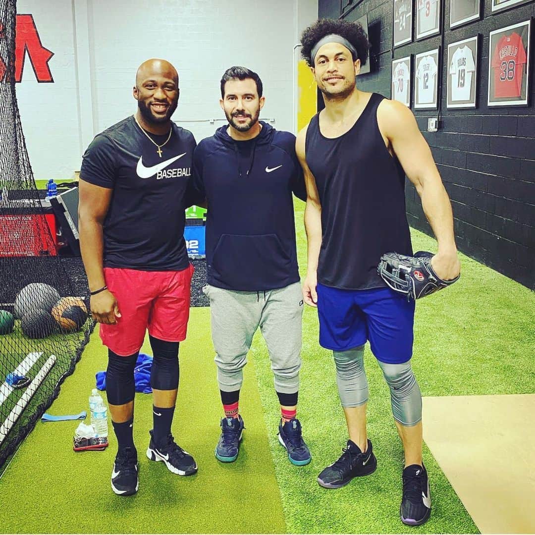 メル・ロハス・ジュニアのインスタグラム：「Bomb Squad 💣 @teamsosabaseball @giancarlo818 #120mphclub」