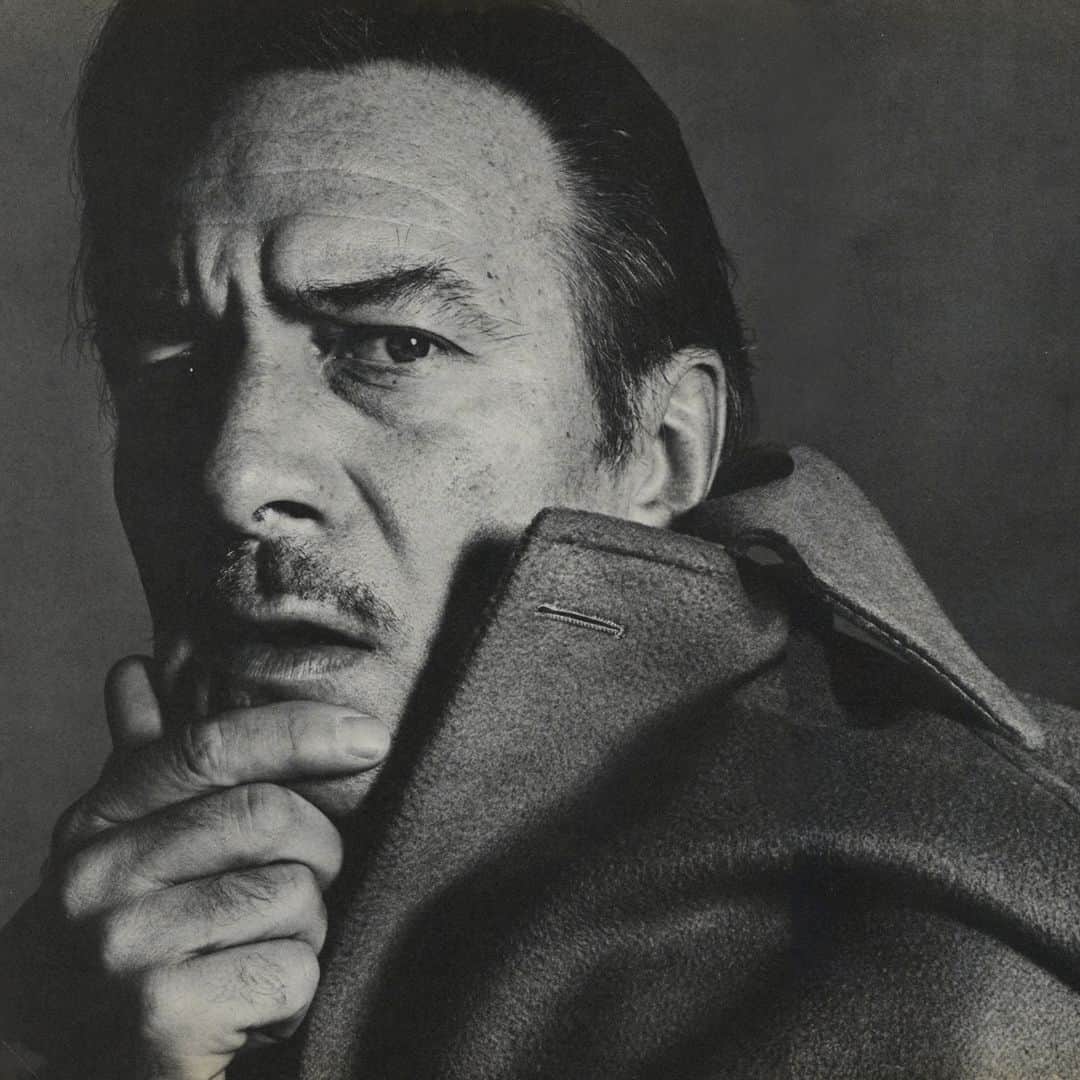 Vogueさんのインスタグラム写真 - (VogueInstagram)「Christopher Plummer, the Canadian actor whose career on stage and screen spanned six decades, died peacefully today at his home in Connecticut at the age of 91. “Through his art and humanity, he touched all of our hearts, and his legendary life will endure for all generations to come,” his long-time friend and manager Lou Pitt wrote in a statement earlier today. “He will forever be with us.”  At the link in our bio, we remember the acclaimed actor. Photographed by Irving Penn, Vogue, 1982」2月6日 6時51分 - voguemagazine