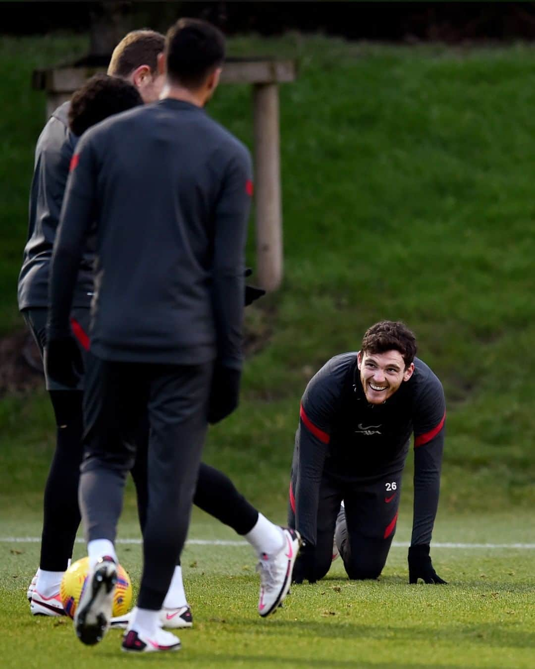 リヴァプールFCさんのインスタグラム写真 - (リヴァプールFCInstagram)「Another good session complete 😄🔴 #LFC #LiverpoolFC #LIVMCI」2月6日 7時04分 - liverpoolfc