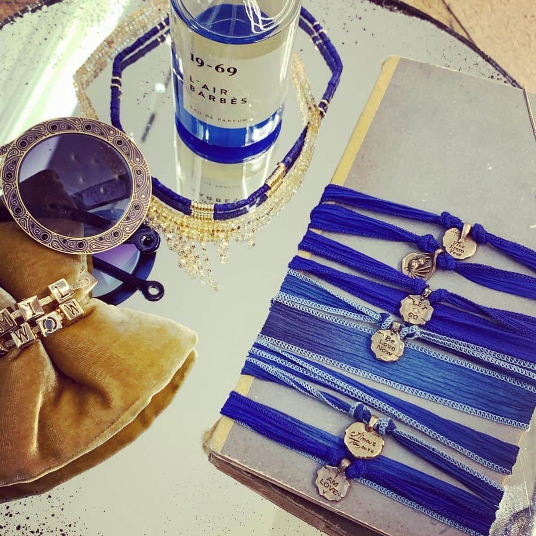 のインスタグラム：「Beautiful presentation @janedeboy_shops 🦋. Thank you for loving my work for more than 12 years 💙#jewelryasmedecinecm #blue #bleu #indigo #shoplocal #luckycharms #boutique」