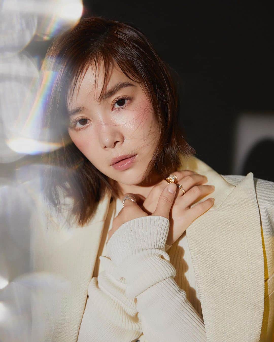 リー・ジャーインのインスタグラム：「大美人2月號✨@beauty321」