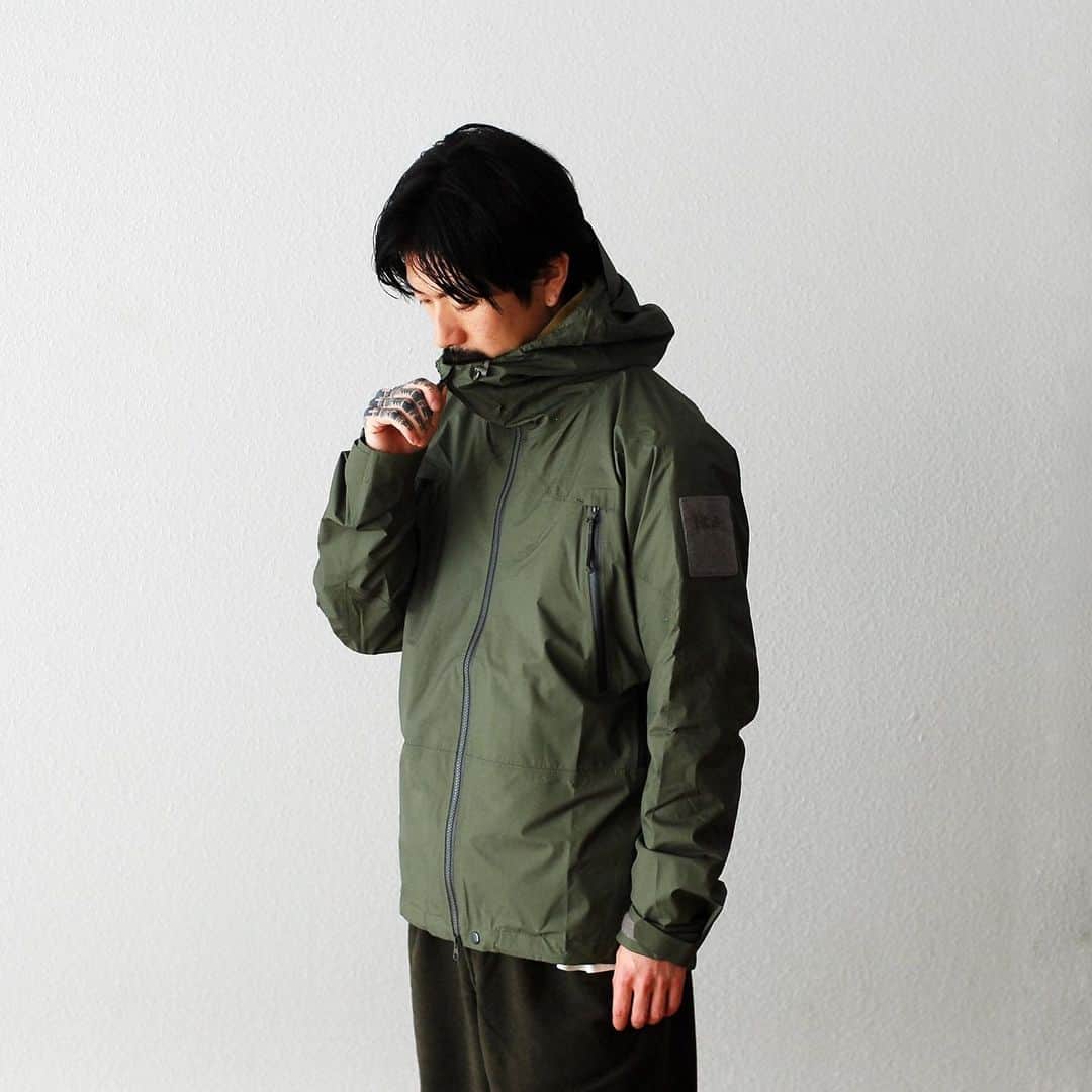 wonder_mountain_irieさんのインスタグラム写真 - (wonder_mountain_irieInstagram)「_  Tilak / ティラック "Stinger MiG Jacket" ¥66,000- _ 〈online store / @digital_mountain〉 https://www.digital-mountain.net/shopdetail/000000012556/ _ 【オンラインストア#DigitalMountain へのご注文】 *24時間受付 *14時までのご注文で即日発送 *1万円以上ご購入で送料無料 tel：084-973-8204 _ We can send your order overseas. Accepted payment method is by PayPal or credit card only. (AMEX is not accepted)  Ordering procedure details can be found here. >>http://www.digital-mountain.net/html/page56.html _ #Tilak #ティラック _ 本店：#WonderMountain  blog>> http://wm.digital-mountain.info/blog/20200720-1/ _ 〒720-0044  広島県福山市笠岡町4-18  JR 「#福山駅」より徒歩10分 #ワンダーマウンテン #japan #hiroshima #福山 #福山市 #尾道 #倉敷 #鞆の浦 近く _ 系列店：@hacbywondermountain _」2月6日 21時38分 - wonder_mountain_