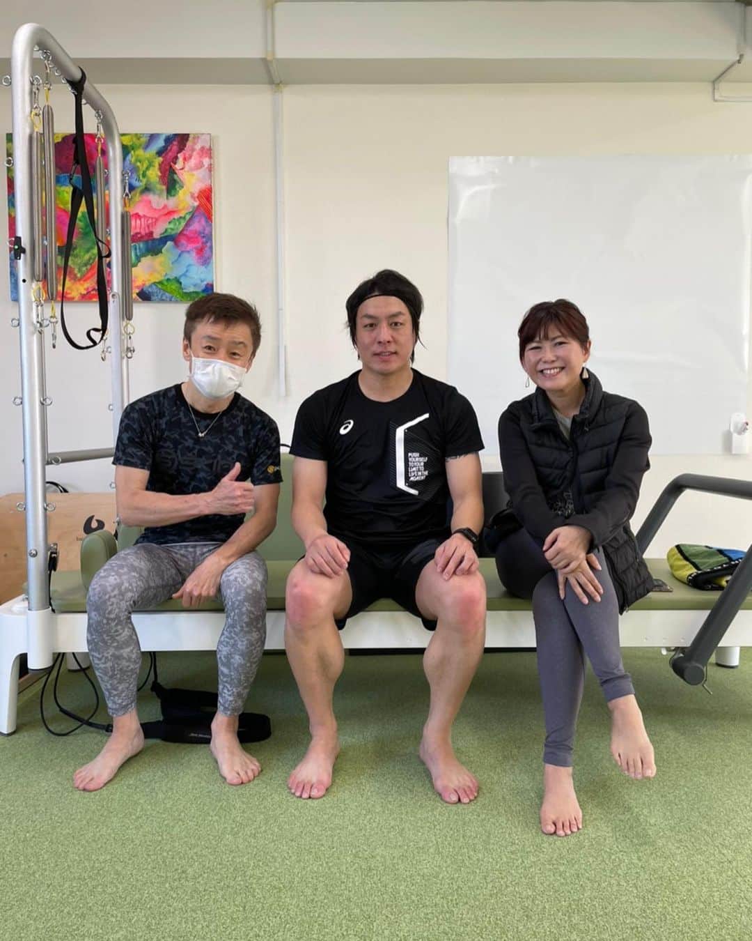 宮崎大輔のインスタグラム：「久しぶりにヨガ🧘‍♂️ 本当に疲れた😅  #宮崎大輔 #リハビリ #トレーニング #ハンドボール #training #bennu #handball」