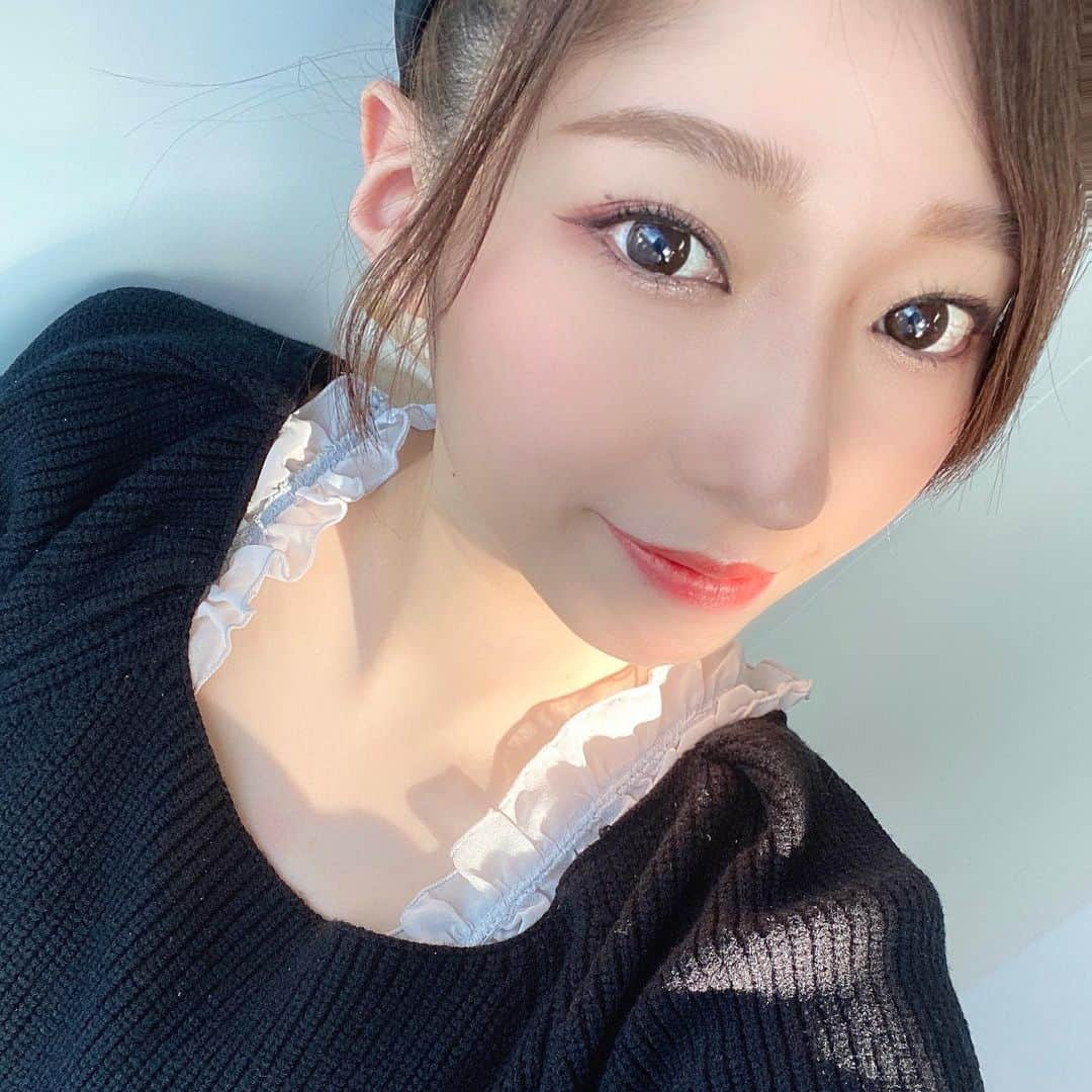 大黒柚姫さんのインスタグラム写真 - (大黒柚姫Instagram)「＊ いよいよ豊洲PIT公演まであと2週間✨ 新曲はもちろん 久々の曲が本当に久々過ぎて ボイトレもリハも凄く新鮮な気持ち😳♡  このまま本番まで頑張るぞ...(ง’ω’)ง  それではみなさんおやすみなさい🌙⭐😴  #シャチjibungoto」2月6日 22時09分 - yuzuki_oguro_official