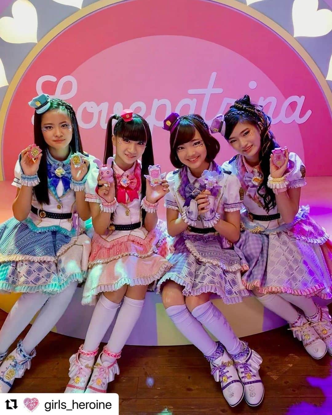mirage²（ミラージュミラージュ）のインスタグラム：「#Repost @girls_heroine with @make_repost ・・・ 【オフショット】さらに今週からは #マクドナルド のTVCMが放送中📢💖💜💙🧡CM撮影のオフショットを特別に公開しちゃうよ🐰💘  ／ #ラブパト が #マクドナルド #ハッピーセット に 本日💖2/5(金)から初登場ー❗️ ＼  https://youtu.be/2ZD26MSkxzw  #ハッピーラブパトダンス #ラブパトリーナ #特撮」