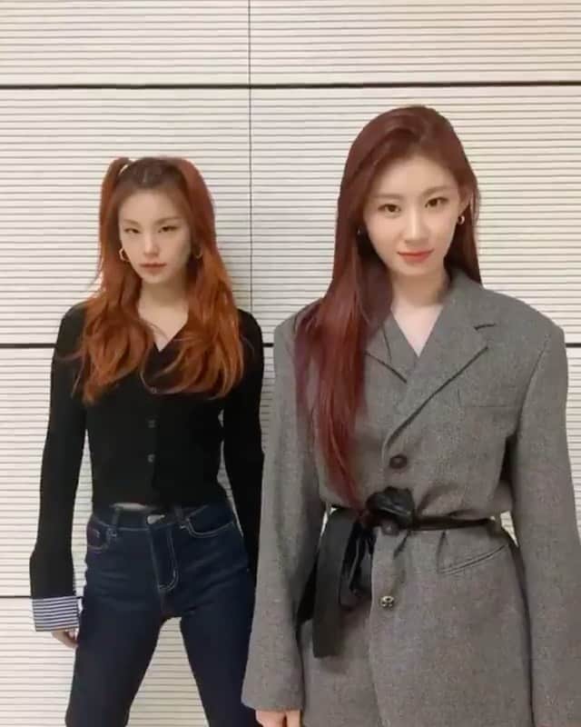 チェリョンのインスタグラム：「ITZY for 24 HRS!♥️🎶 ㅤ ㅤ instagram reels update 🎥」