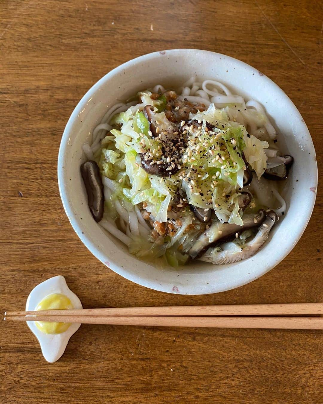 木村沙織さんのインスタグラム写真 - (木村沙織Instagram)「. 水切って、納豆のせて 朝ごはんの残ったスープをぶっかけるだけ😂👍🏼 . . @kibun_0gmen  #S飯きろく」2月6日 16時51分 - saoriiiii819