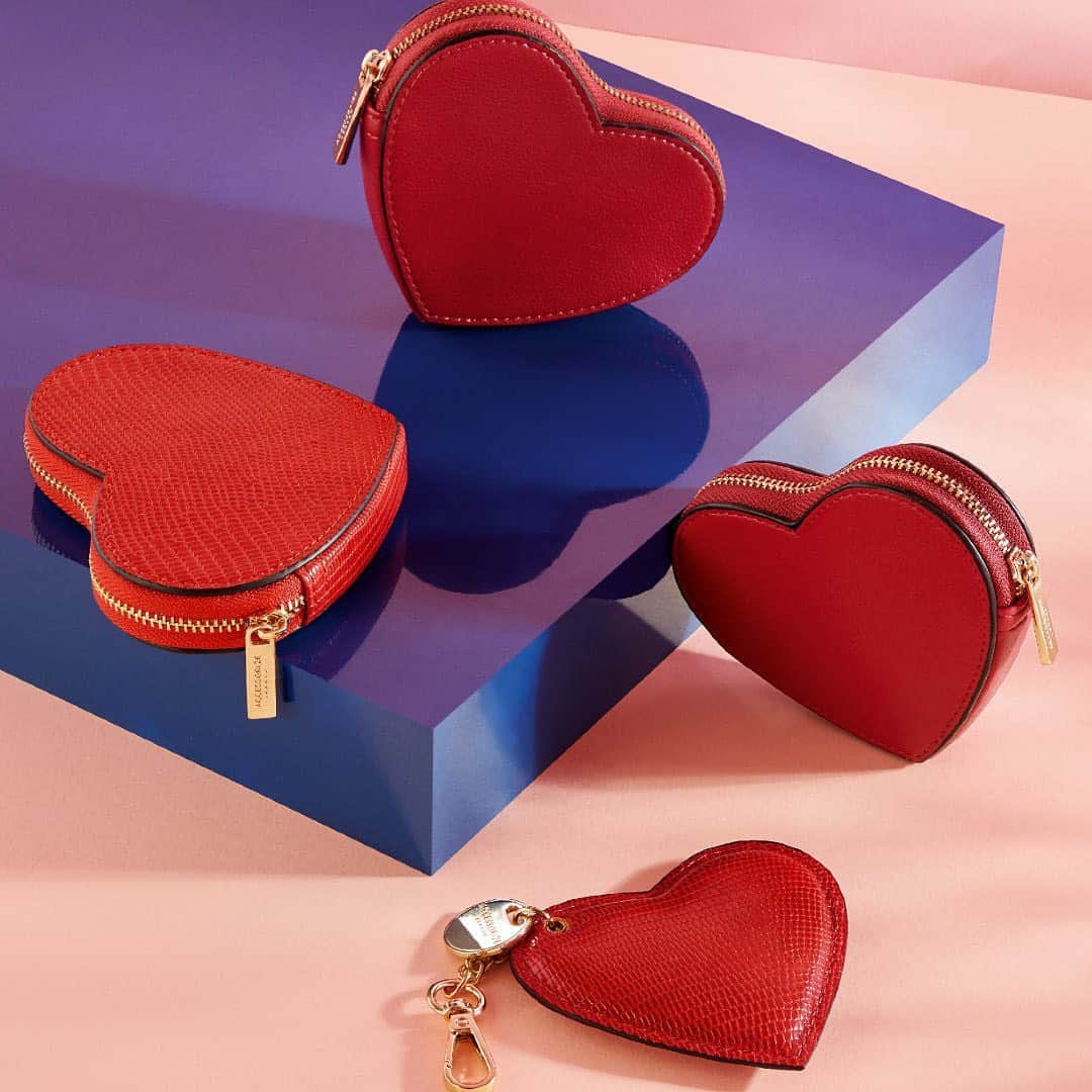 アクセサライズのインスタグラム：「WIN the ultimate Valentine’s Day hamper! ❤️ We’ve partnered with female-founded @wherethepancakesare & two lucky winners will receive a hamper containing where the pancakes are’s luxury pancake Valentine’s Day breakfast kit, complete with love-themed goodies from Accessorize.   To enter, simply follow @accessorize and @WhereThePancakesAre on Instagram and tag the three people you couldn’t imagine doing life without! For an extra chance to win, share this post on your IG story.   Prize details: ✨Where the Pancakes Are Luxury Valentine’s breakfast box ✨A selection of Accessorize Valentine’s goodies   Competition closes at 1pm on Tuesday 10th February, winners will be contacted and will receive their prize before Sunday 14th February. Entrants must be over 18 and live in the UK.」