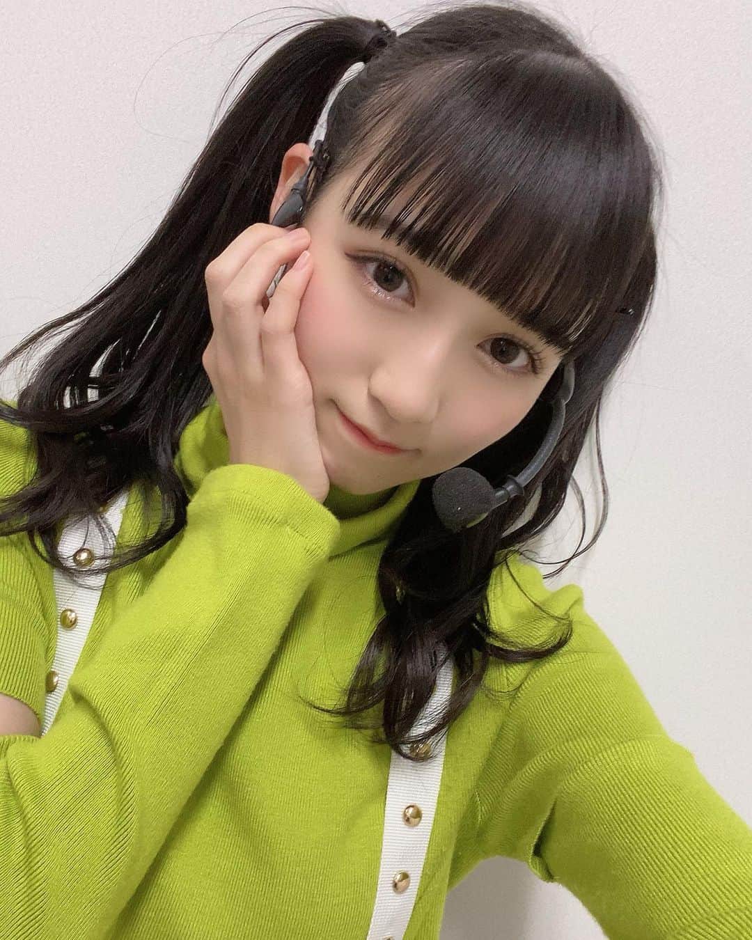 今村麻莉愛のインスタグラム：「. 💚😉」