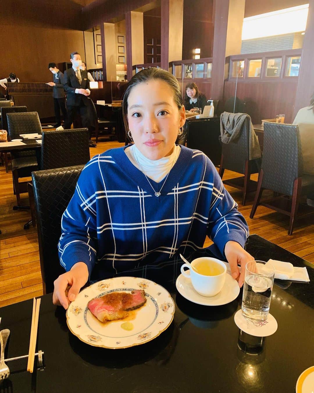 北村響のグルメインスタ