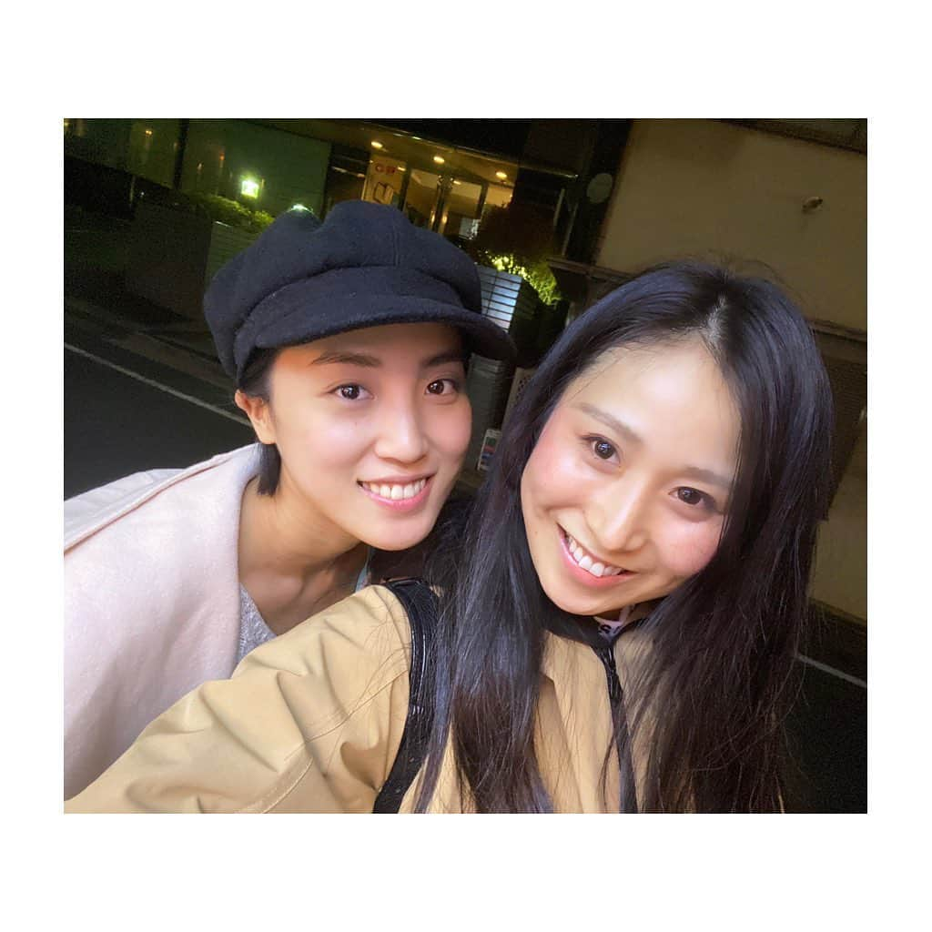 宇田恵菜さんのインスタグラム写真 - (宇田恵菜Instagram)「with @ayakanarukami  久々に前にドラマで共演したあやかさんと！相変わらず透明感ありまくりの美しい方なのに、サバっとパリッとしててカッコキレイだった🥺✨ 本当大好きな女優の先輩！！！  ——————————- #igersjp #icu_japan #photooftheday #instagood #portraitpage  #worldface #rsa_portraits #loves_cultures #portrait_shots #great_portraits #ポートレート  #撮影 #actresslife #女優  #newportfolio #作品撮り #鳴神綾香」2月6日 20時04分 - ena2727