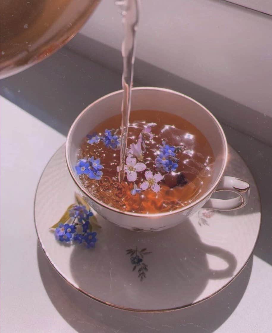 MARINのインスタグラム：「𝐼’𝑚 𝑡𝑎𝑘𝑖𝑛𝑔 𝑎 𝑏𝑟𝑒𝑎𝑘 𝑟𝑖𝑔ℎ𝑡 𝑛𝑜𝑤 ♫」