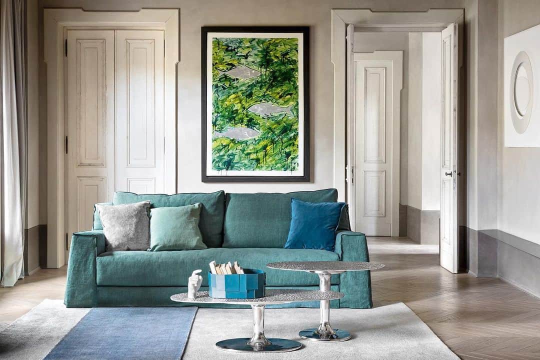 GERVASONI JAPAN / ジェルバゾーニ ジャパンのインスタグラム：「【 New Collection 】   Sofa : LOLL 12 Design : @paola.navone   【お問い合わせ先】 南陽オモビト株式会社 / GERVASONI TOKYO  〒107-0062 東京都港区南青山4-18-16 フォレストヒルズWESTWING B1 TEL：03-5413-3274 MAIL：info@gervasoni.jp  #gervasoni #GervasoniTokyo #paolanavone #interior #interiordesign #madeinitaly  #ジェルバゾーニ #ジェルバゾーニトーキョー #インテリア #イタリア家具 #ソファ #アームチェア #椅子 #テーブル　#ベッド #コーヒーテーブル #サイドテーブル #お洒落 #お洒落インテリア」