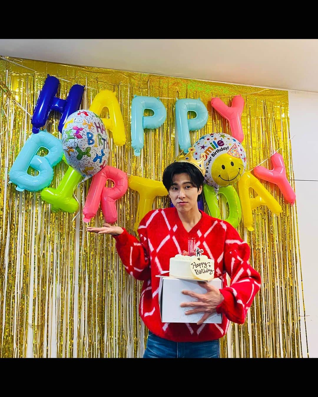 ユンホさんのインスタグラム写真 - (ユンホInstagram)「생일 축하해주신 여러분!  모두 감사드립니다♥   Thank U♥ #1일1땡」2月6日 20時25分 - yunho2154