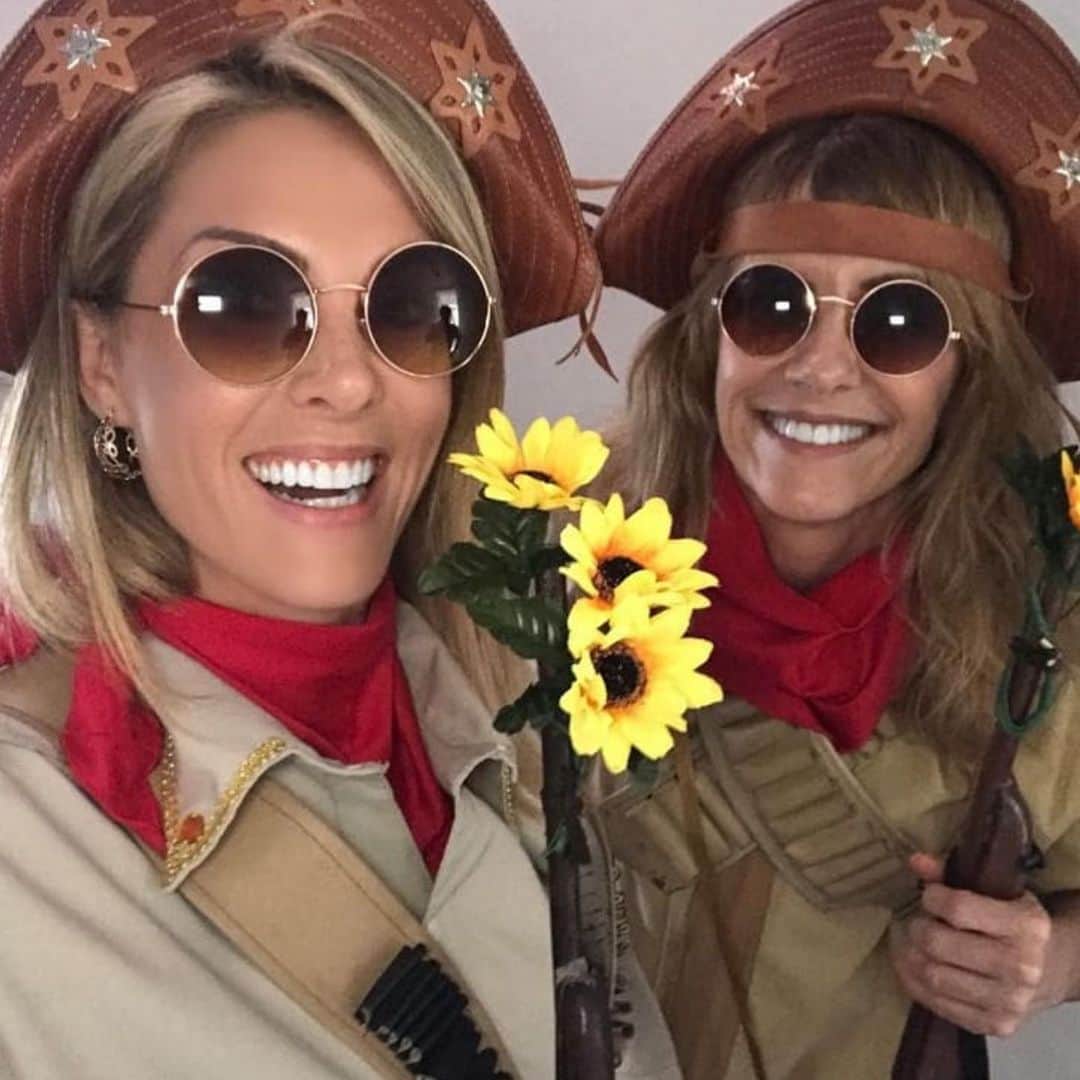 のインスタグラム：「Hoje quero começar o dia falando da pessoa mais linda, meiga, generosa e que me conhece muito!!! Minha amiga querida FELIZ ANIVERSÁRIO @giselahaddadestetica . Você merece o mundo de amor e alegria!! Te amo!!!」