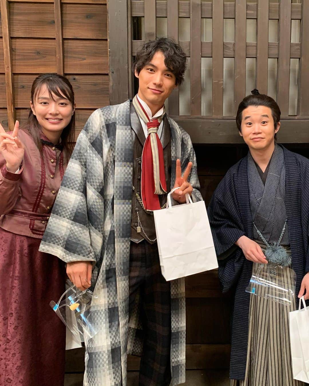 福士蒼汰のインスタグラム：「素敵なキャスト☀️」