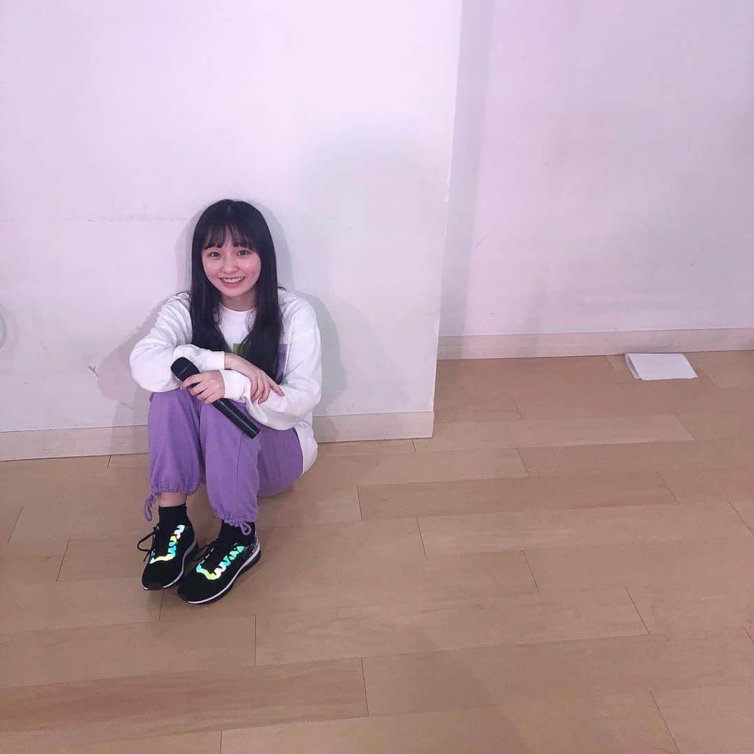 尾野寺みさのインスタグラム：「﻿ ﻿ 靴可愛いからあげちゃう﻿ ﻿ ﻿ ﻿ 明日ワンマンライブ楽しみ﻿ ﻿ ﻿ ﻿ ﻿ #アイドル #ライブ #レッスン﻿ #ワンマンライブ #ゲネ #リハ ﻿ #airmax」
