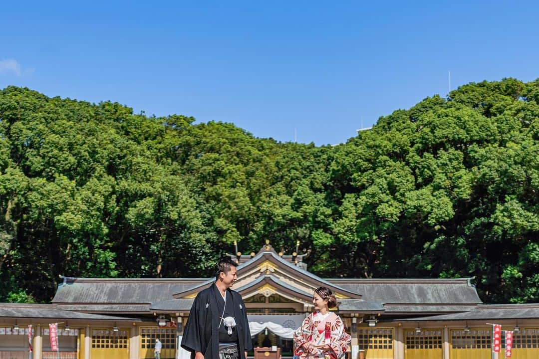 juno_jinjakonのインスタグラム：「- Special Fair-🕊🕊🕊 JUNO神社婚×レストランひらまつ  ◻︎福岡有数の有名神社を神社プランナーが現地にてご案内  ◻︎ @juno_jinjakon  プランや準備期間のこと、スケジュールなどのご案内  ◻︎ @juno_tenjin  にて和装のご試着  ◻︎ @hiramatsuwedding_hakata にてご試食 . . 神社挙式について、深くイメージしていただけるスペシャルなフェアです◎  フェアご参加特典もございます。  神社挙式や家族婚を検討している方、 時期や結婚式のスタイル、人数... まだお決まりでない方も、安心してご参加ください。 神社婚プランナーが、ひとつひとつ丁寧にご案内いたします。  日時 2021年2月20・21日  時間 10:00　2組 13:00　2組 ※1日　4組限定  ご予約は @juno_jinjakon  TOP予約ページ もしくはお電話（０１２０－７９１－２５９） にてお待ちしております。  *﻿﻿ #juno和装コーディネート #神社挙式　#junowedding  #レストランひらまつ #家族婚　#結婚式アイデア #福岡花嫁#和婚#神社式 #綿帽子 #福岡神社　#福岡結婚式　#フォトウェディング　 #白無垢 #和装フォト#和装前撮り #和婚 #japanesewedding #福岡プレ花嫁 #プレ花嫁 #大人花嫁#日本の結婚式#少人数結婚式」
