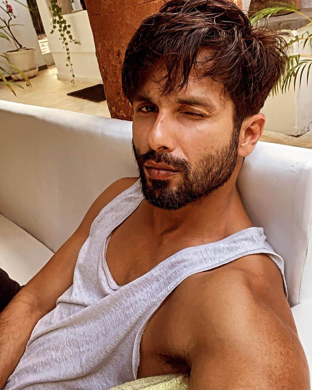 シャーヒド・カプールさんのインスタグラム写真 - (シャーヒド・カプールInstagram)「Laid back vibes.」2月6日 21時04分 - shahidkapoor