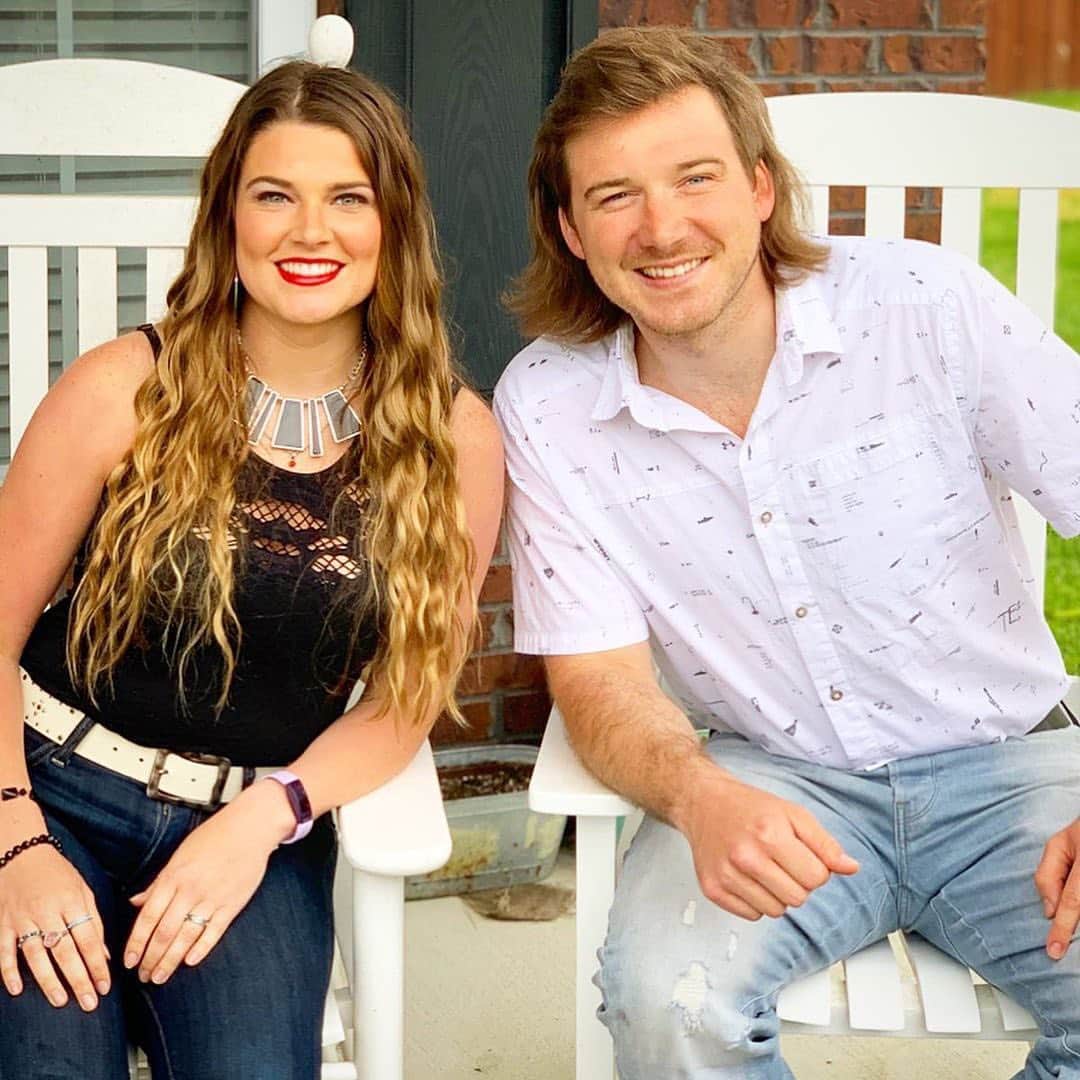 E! Onlineさんのインスタグラム写真 - (E! OnlineInstagram)「Morgan Wallen's sister is coming to his defense after he was dropped by his record label for saying the N-word in a leaked video. Link in bio for her statement about Morgan. (📷: Instagram)」2月7日 8時01分 - enews