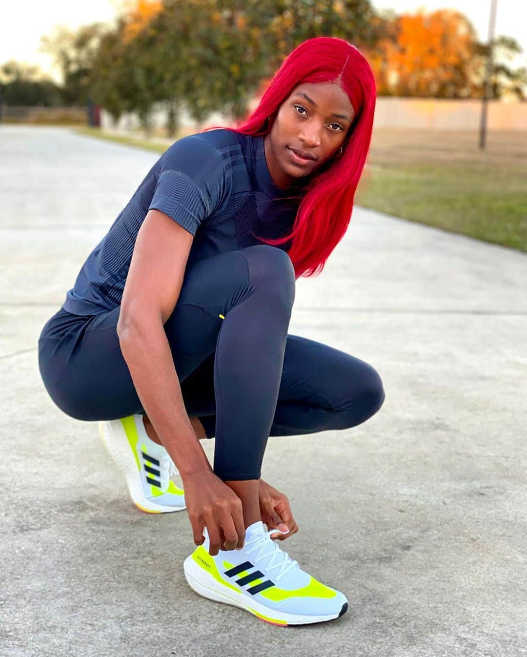 adidas Womenさんのインスタグラム写真 - (adidas WomenInstagram)「3 ways to unlock incredible energy return while looking 🔥  Courtesy of Olympic Champion, @hey_itsshaunae  #ULTRABOOST 21 ⚡」2月6日 23時02分 - adidaswomen