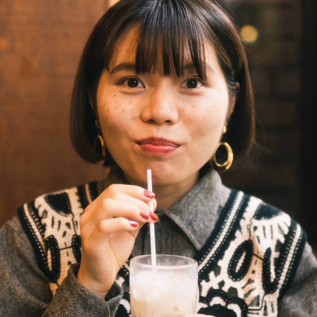 近藤笑菜のインスタグラム：「今日は面白い映画を観られたからごきげん☀️ 観たのは「喜劇 愛妻物語｣。また改めて映画のはなしで書こうかなぁ . 📸 これはミルクセーキ🥛」