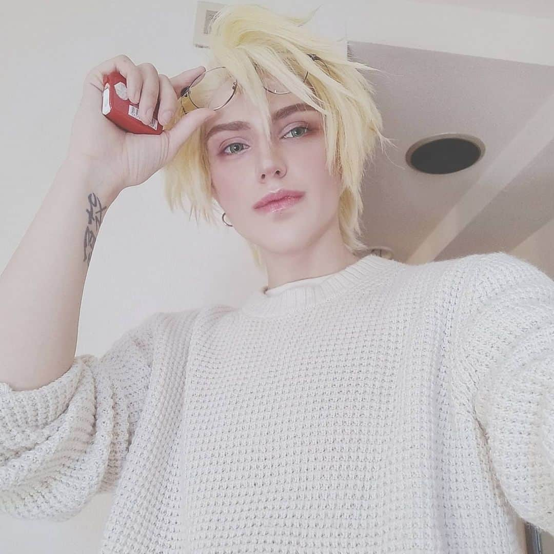 Gesha Petrovichさんのインスタグラム写真 - (Gesha PetrovichInstagram)「And last 😜 🐠🍌 B-day month on Patreon ❤️👇 P❤️treon.com/geshacos I want 50 subscribers 🥺👉👈 And new Ash Lynx photoshoot 😜 BANANA FISH／アッシュ・リンクス  #BANANAFISH  #Ashlynx#casual #loolatme #cosplay #malemodel  #habdsome」2月7日 0時24分 - petrovichgesha