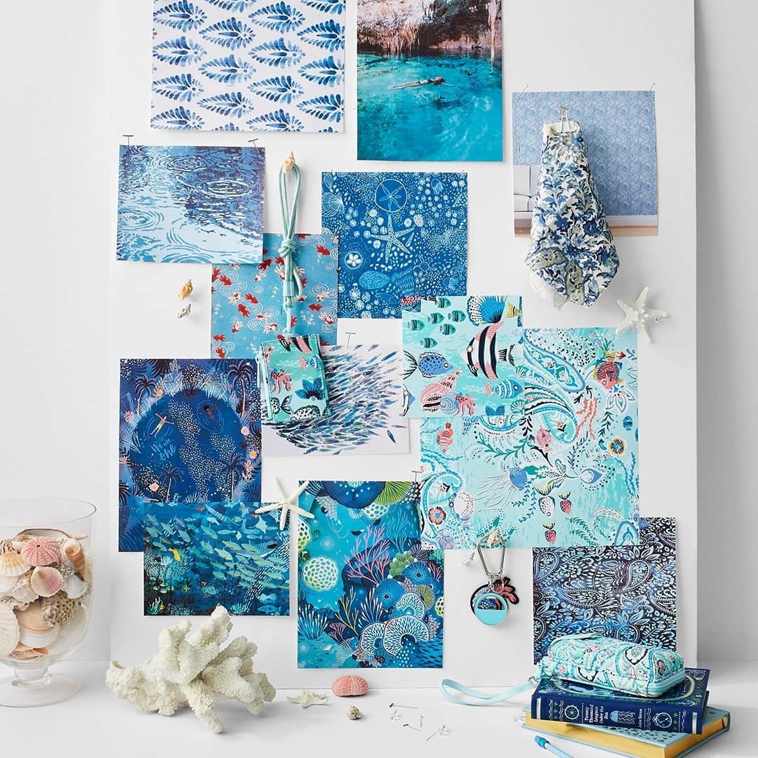 のインスタグラム：「"We couldn't resist a chance to combine classic paisley with this super fun and whimsical seashore scene, introducing marine life and a soft wave texture." — Lindsay, pattern designer. Link in bio to shop new Paisley Wave 🐠🌊 * * * #verabradley #pattern #inspiration #design #shop #new」