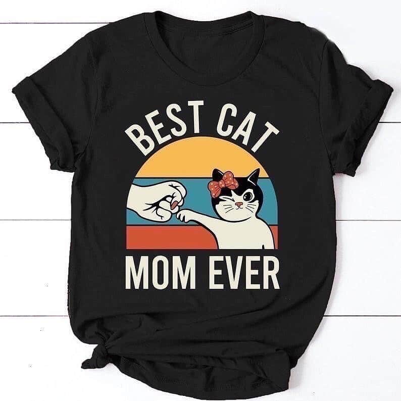 Cute Pets Dogs Catsさんのインスタグラム写真 - (Cute Pets Dogs CatsInstagram)「drop a 🧡 if you love cats🐱. want it? check it out from our store, link in our bio⬇️ @dailycatclub  #petslovers #catsclub #catsforlife #dogsofdc #petsinstagram #dogsofnyc #catsinstagram #catsofinstgram #dogsrule #petsoftheworld #catslifestyle #dogsworld #dogsofinstragram #petstragram #catswiththeirtonguesout #dogsgram #cats_of_instworld #catsmeow #pets🐾 #catslove #catsanddogs #petshotel #petsworld #dogsoftheworld #catsdaily #cats_of_day #petsitter #dogsofboston #catsgram #catslovers」2月7日 1時12分 - dailycatclub
