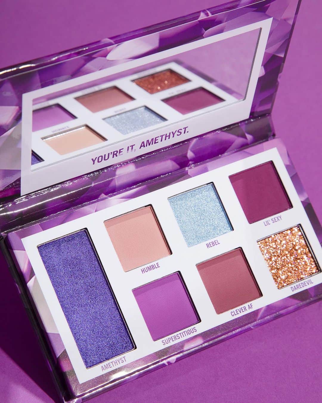BH Cosmeticsのインスタグラム：「Nobody can dull your shine 😍 Gift this brilliant bb to your BFF (or yourself) for some major big bling energy 💎 #bhbirthstones #bhcosmetics」