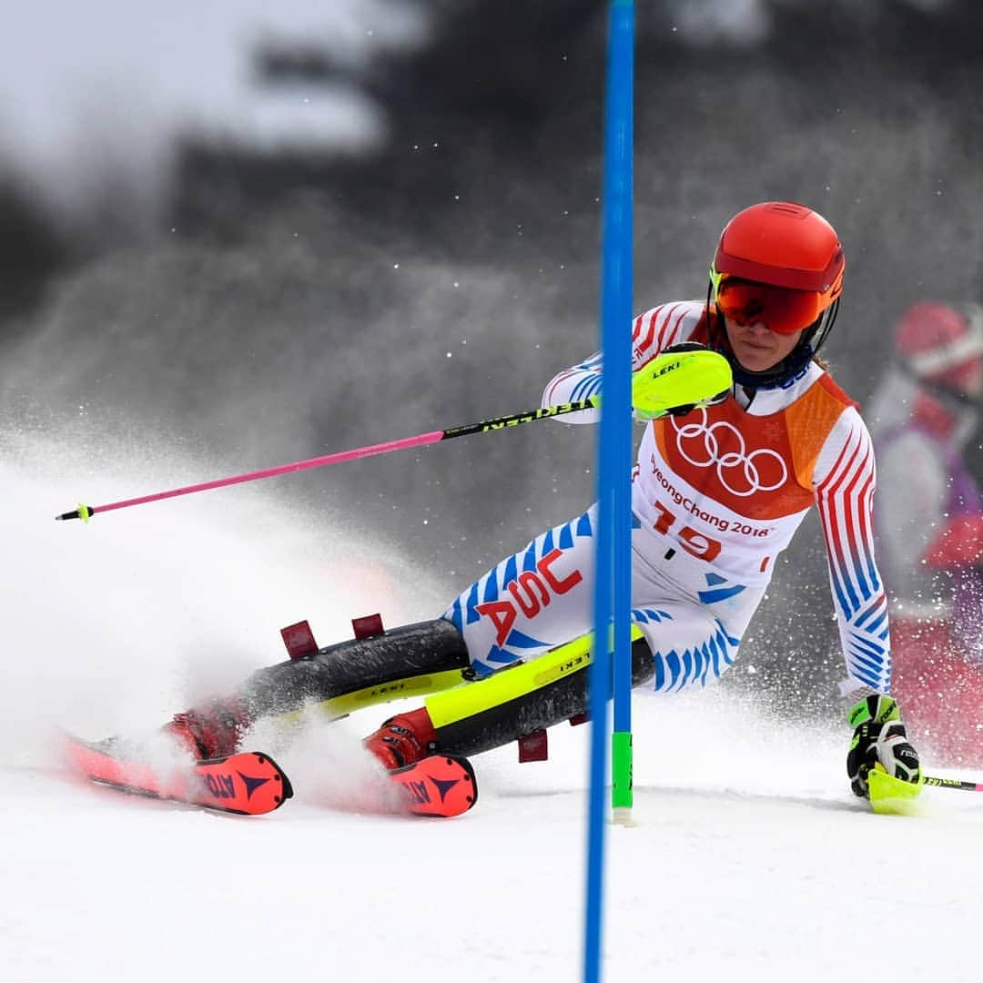 オリンピックチャンネルのインスタグラム：「Mikaela Shiffrin, Petra Vlhova, Alexis Pinturault, Matthias Mayer... A plethora of top-class skiers will be competing at the Cortina 2021 alpine ski world championships tomorrow. ❄️⁠ ⁠ Hit the link in bio to read our full preview of the event! 📝」