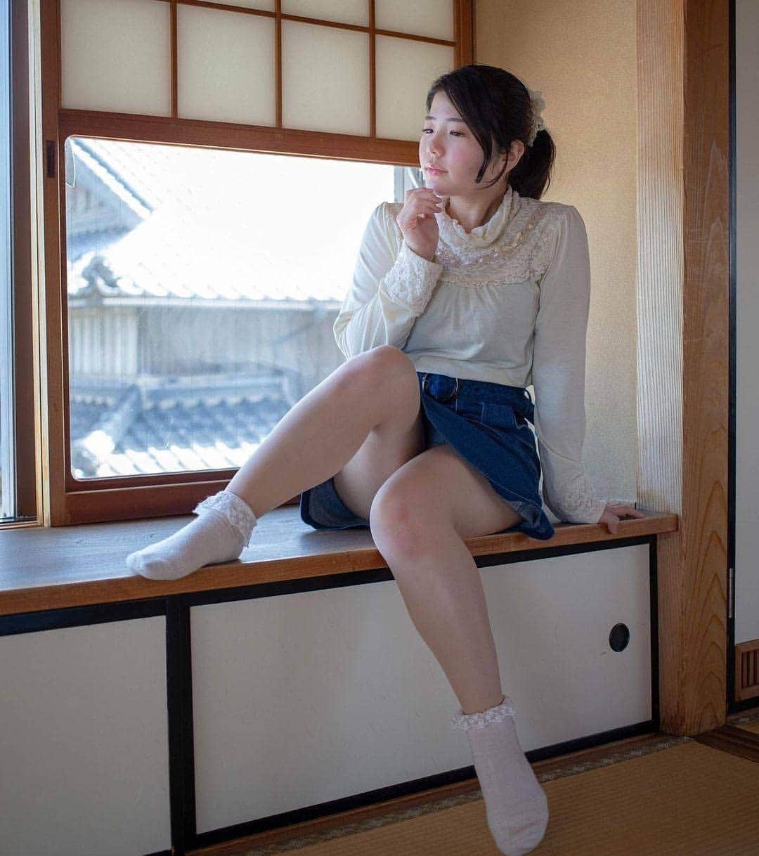 アジアの綺麗なアイドルのインスタグラム：「➱ Follow Me @asiangirls.idol  ➱ Like❤️ leave any comments(ᵔᴥᵔ)  Also my 2nd page @cutegirls.idol   Photographer @ leicaq2111 Model @ [to find]  All rights belong to their creators No copyright infringement intended Contact me for fixing it」