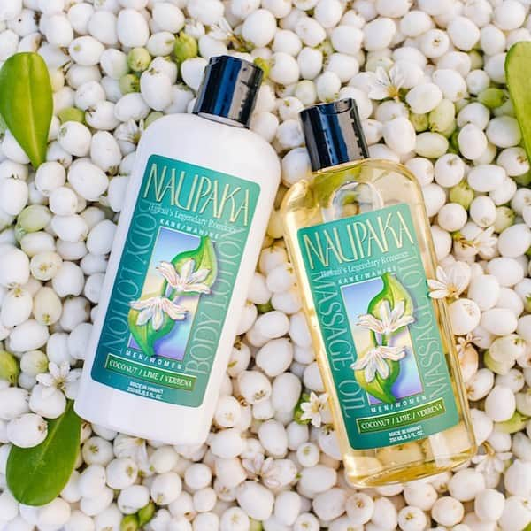 Lanikai Bath and Bodyさんのインスタグラム写真 - (Lanikai Bath and BodyInstagram)「Nothing says love like Naupaka. Our Naupaka Coconut Lime Verbena Collection is in honor of the Naupaka Flower-  the Hawaiian Legend of eternal love.   There are two varieties of the Naupaka, one growing near the sea called Naupaka Kahakai, the other in the mountain is called Naupaka Kauihiwa. Each bears what appears to be half of a blossom and when placed together, they form a perfect flower.  The Naupaka story tells of two lovers, forever separated by the vengeful wrath of the Volcano Goddess Pele (pronounced peh-le).  Pele’s home is believed to be Halema`uma`u Crate at the summit of Kilauea on Hawai`i Island. Pele had a very beautiful and loving sister named Princess Naupaka who she was jealous of because the people loved her.  One day Princess Naupaka was walking on the beach and noticed a very handsome young man standing in the water.  When their eyes met, he smiled and told her his name was Kaui and she fell instantly in love with him.    Naupaka went to her sister Pele to ask permission to marry Kaui. Pele told her sister she would go down to the beach the next day to meet this young man and would make her decision then.  The next day when Pele saw Kaui, she found him very pleasing and decided she wanted him for herself.  Pele told Kaui he had to come live with her.  Kaui replied, “I cannot for I met your sister, Princess Naupaka, the day before and I love her.”  Enraged, Pele chased the couple up to the mountain, hurling fiery lava after them.  Princess Naupaka, took a blossom from her hair, ripped it in two and gave Kaui half.   Pele’s other gentler sisters, took pity on the young man and transformed him into the Mountain Naupaka, the same blossom Princess Naupaka was wearing in her hair.   Pele then turned her vengeance on her sister, chasing her down to the ocean. Once again her sisters intervened and transformed the princess into Beach Naupaka. Both Naupaka plants exist today; one on the shore and the other up on the mountains, each blooming as half flowers.   It is said that the lovers can be reunited when the flower of the Naupaka Kuaihiwi and the Naupaka Kahakai are joined together after they have been picked.  🤍」2月7日 3時52分 - lanikaibathandbody