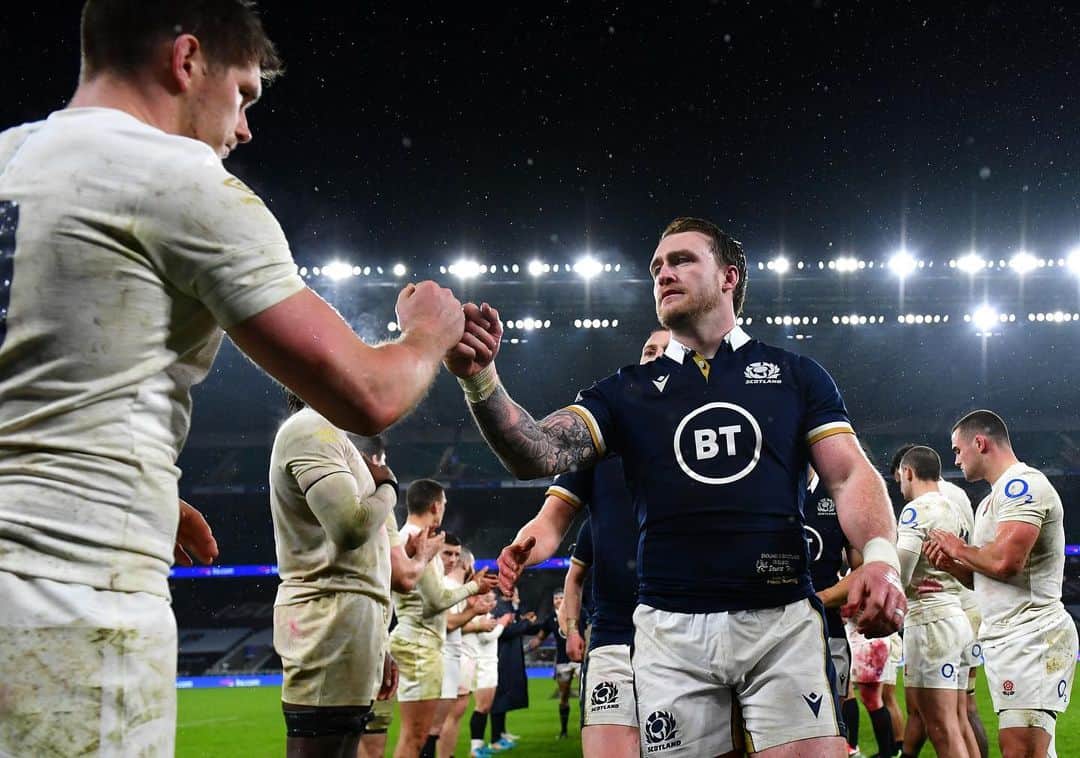 ラグビーイングランド代表のインスタグラム：「Congratulations on your victory today @scotlandteam 🤝」