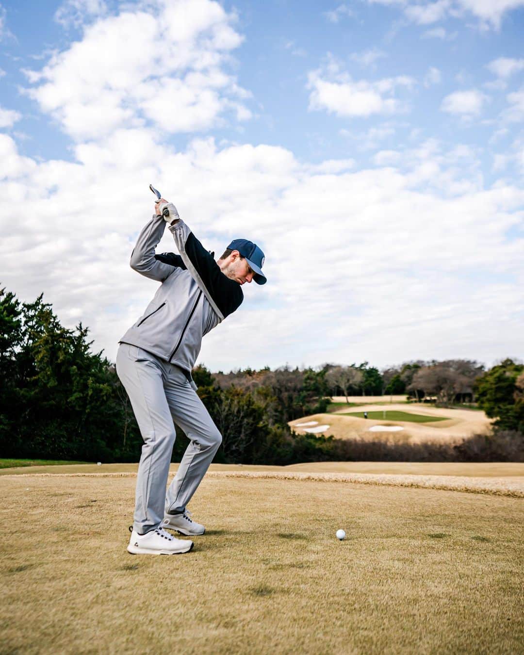 Dude Perfectのインスタグラム：「DP golf day at Dallas National was 🔥🔥🔥 (Shout out to Ty, Coby and Gar for not taking a single photo all day 👌)」