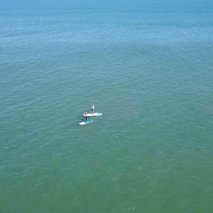 マヌ・ジノビリのインスタグラム：「🇦🇷Maravilloso día el de ayer para remar un rato. Belleza total.  🇺🇸Yesterday was a truly gorgeous day for a ride.」