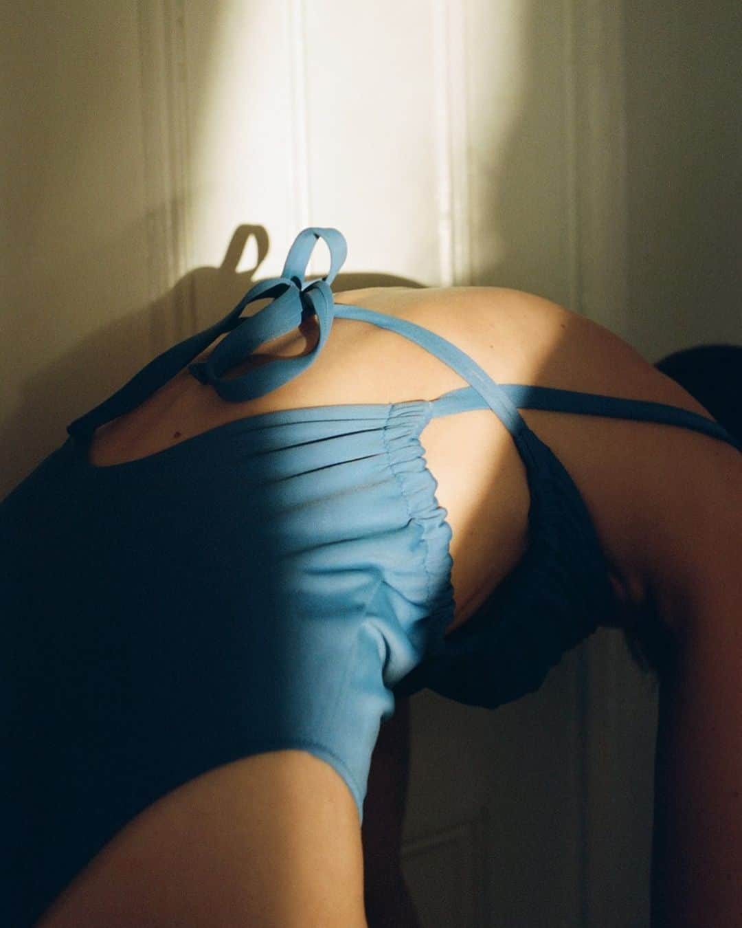 Araksのインスタグラム：「Warming up for my first post-pandemic swim ~ #RecycledSwimwear #ColorByAraks」