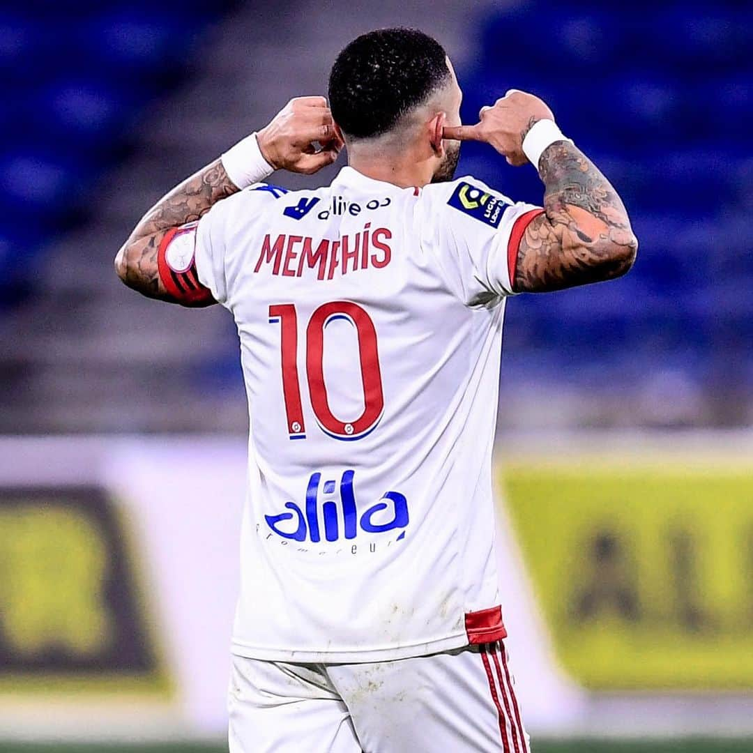 リーグ・アンさんのインスタグラム写真 - (リーグ・アンInstagram)「👉 ⚽️ @memphisdepay ⚽️ 👈  🌪 L'@ol déroule facilement et récupère la première place en attendant le match du @losclive 🔝 !  🆚 #OLRCSA (3-0)  Lyon roll at home and go provisionally top of the table! • • #Ligue1UberEats #OL #OlympiqueLyonnais #GroupamaStadium #Lyon」2月7日 5時22分 - ligue1ubereats